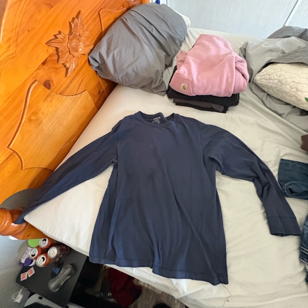 Old navy long sleeve shirt